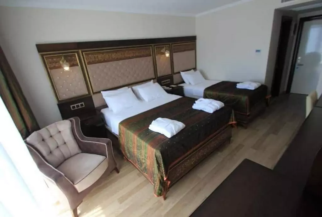 hotel royal palace kusadasi_shabavizparvaz_07.jpg